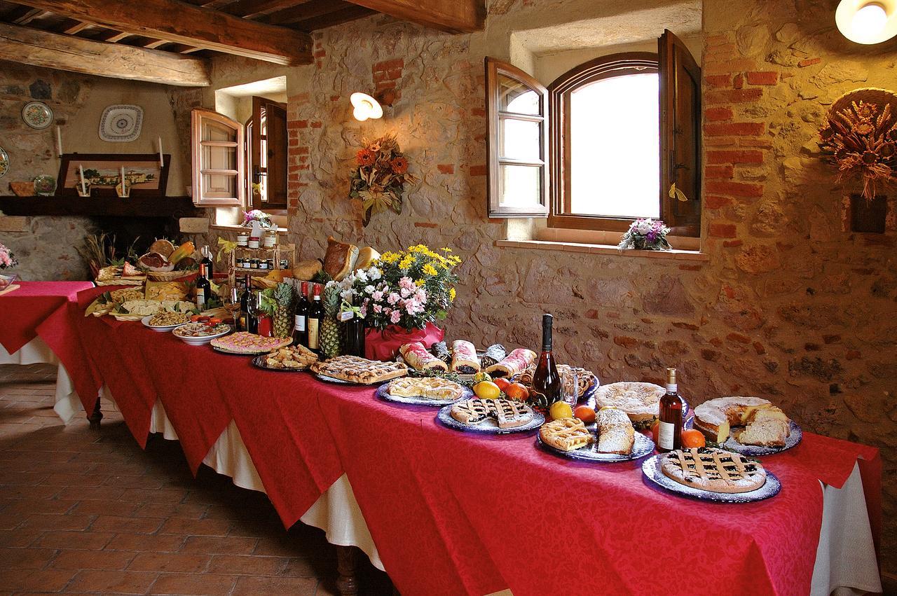 Podere Santa Maria Монте-Антико Экстерьер фото
