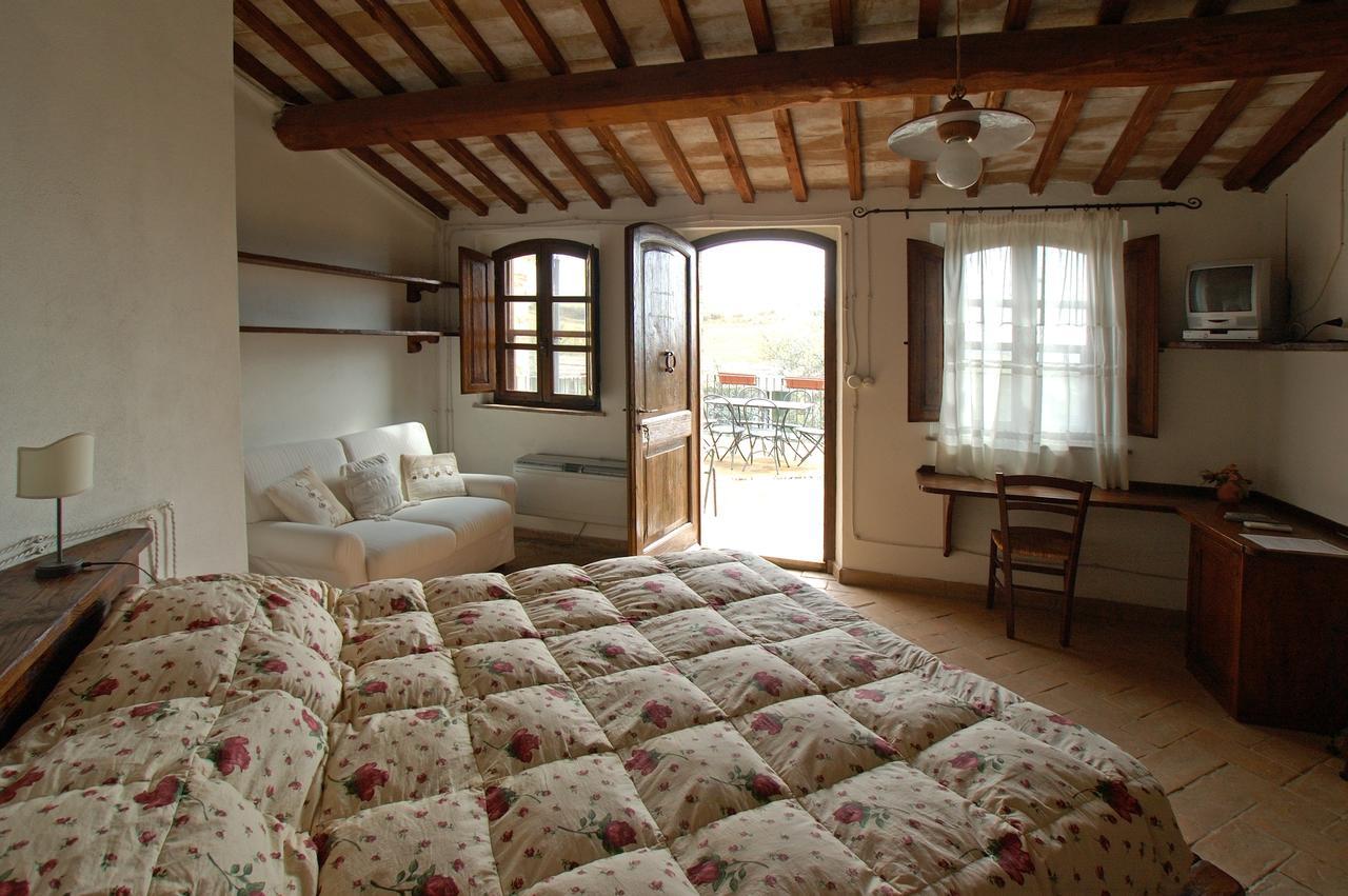Podere Santa Maria Монте-Антико Номер фото