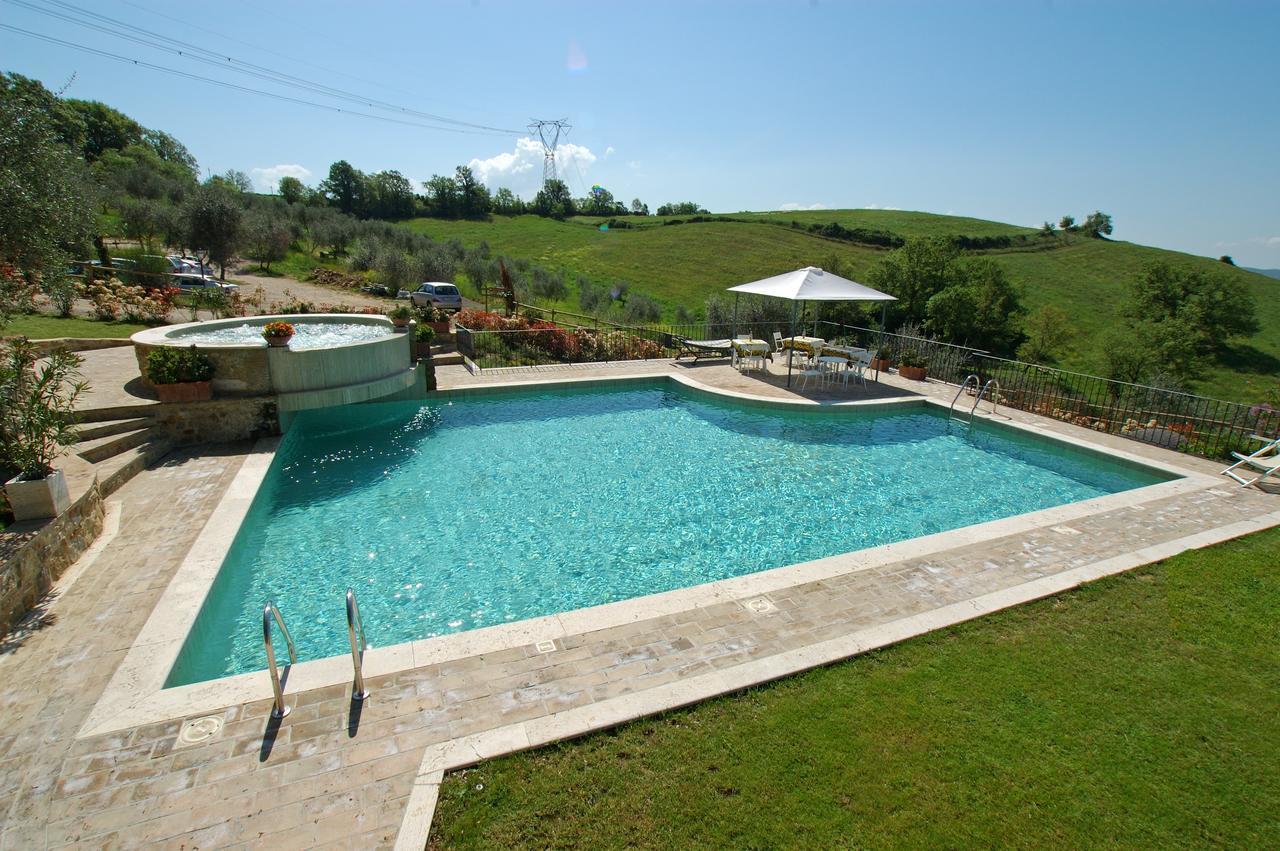 Podere Santa Maria Монте-Антико Экстерьер фото